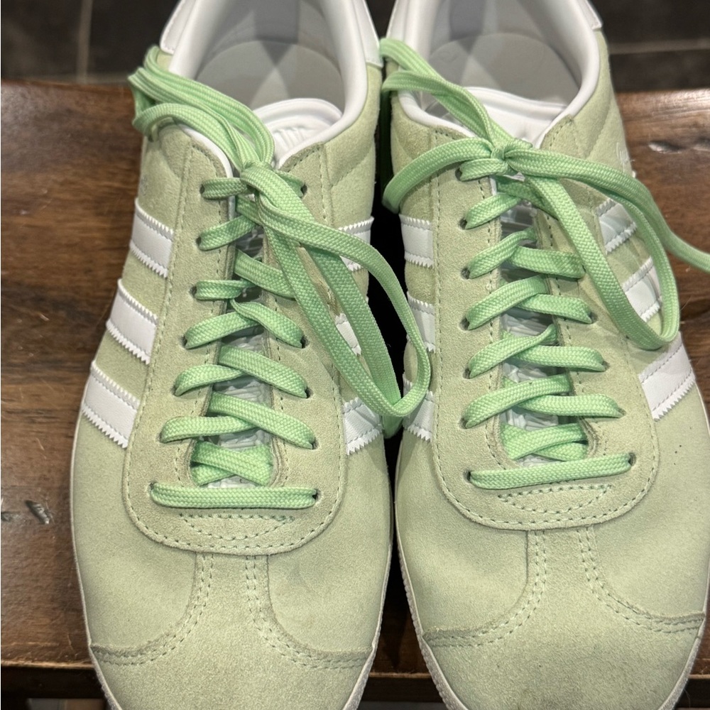 Adidas Mint Green and White Gazzelle’s styled athletic shoes, size 9.